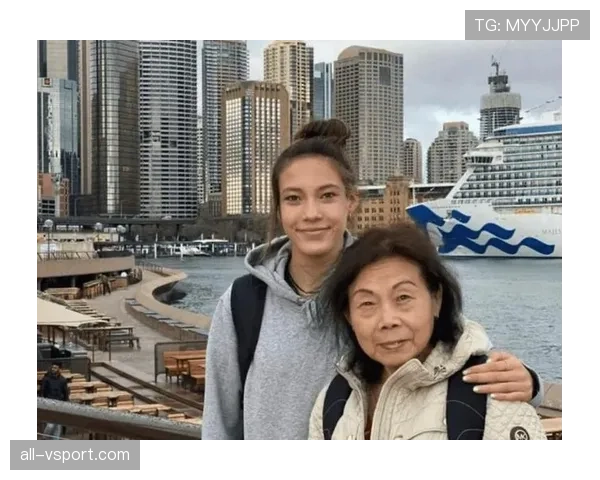 谷爱凌家冰箱贴着的不是菜谱，是训练时间表